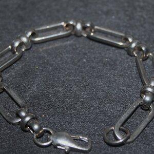 925 Sterling Unique Paper Clip Style Chain Bracelet 16 Grams